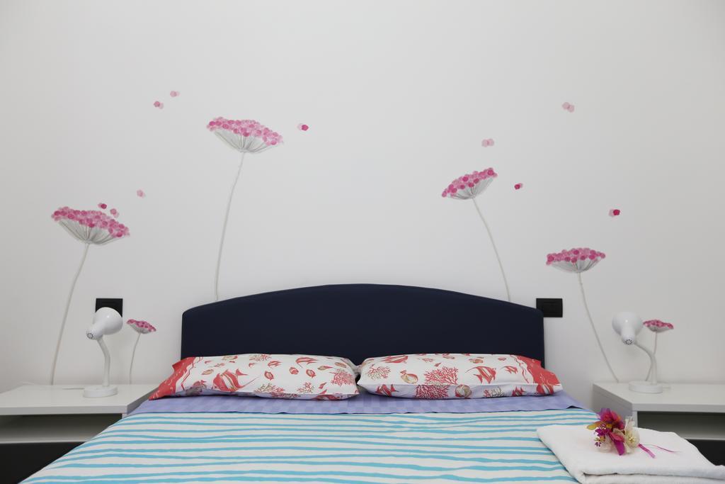 أفيلينو Angoletto Young B&B الغرفة الصورة